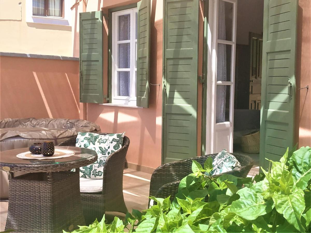 My Little Suites Ermoupoli Exterior photo
