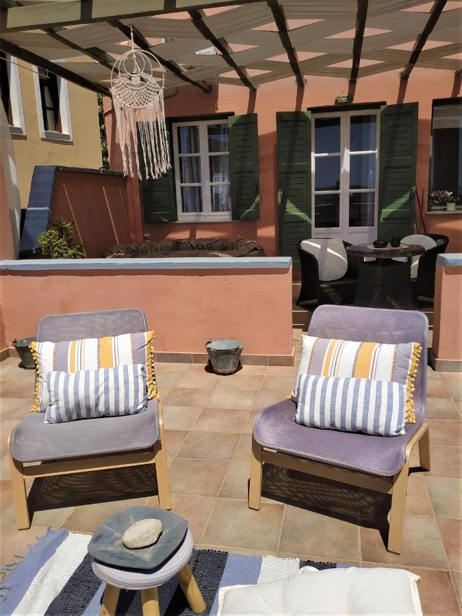 My Little Suites Ermoupoli Exterior photo